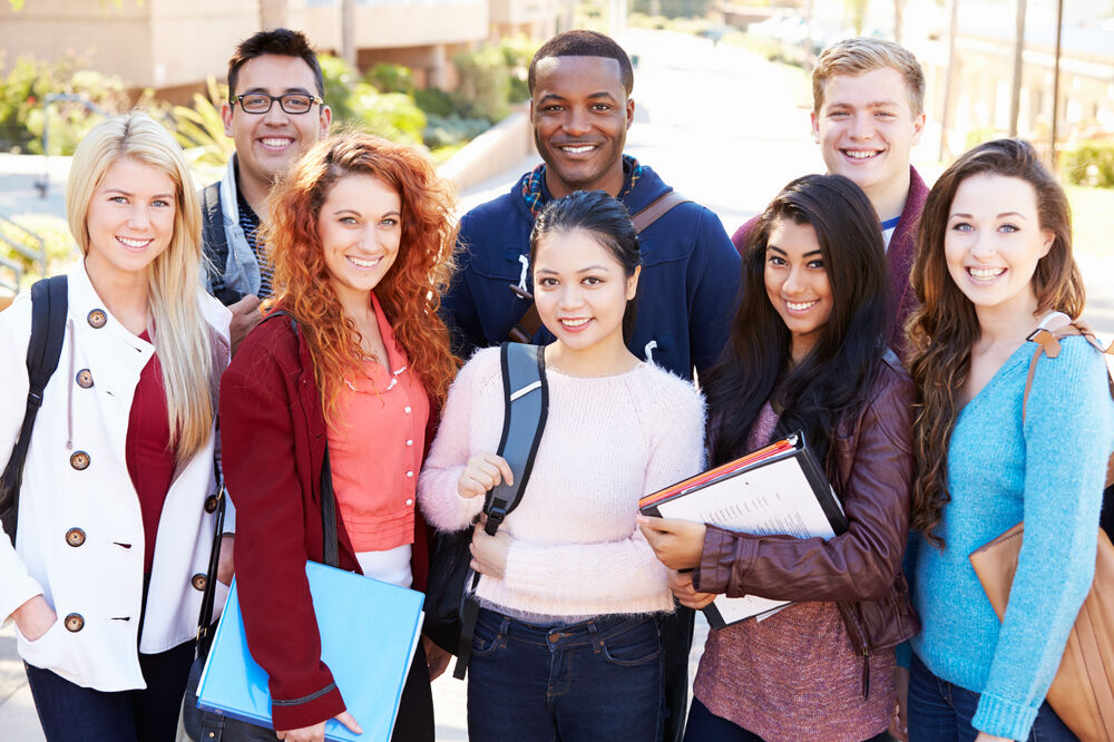 Bannière Multi panneaux Étudiants réguliers CM.jpg